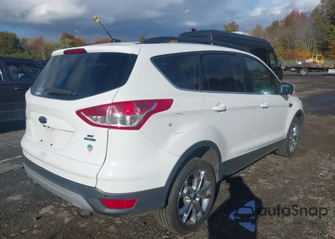 2014 Ford Escape Se z USA, uszkodzony, nr VIN 1FMCU9G95EUC82688